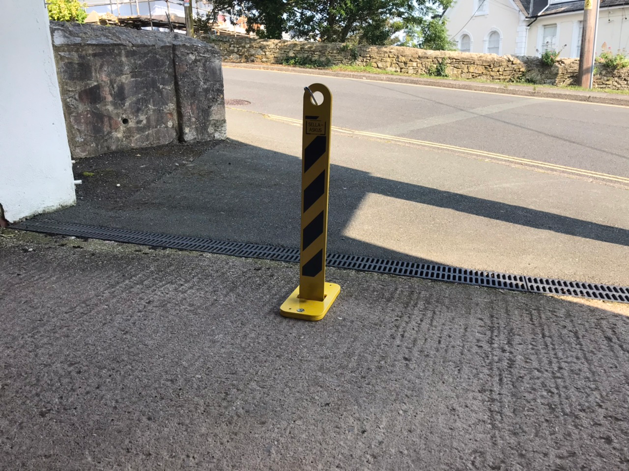 LOCK and BLOCK' PARKING POST & ACCESS DETERRENT £129.00 + vat FREE CARRIAGE